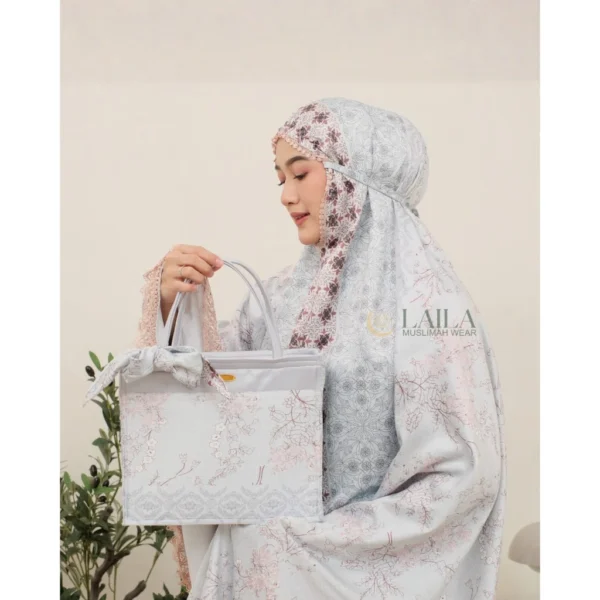 Mukena Baby Blue v2 Mukena Dewasa Jumbo Premium Signature Silk Laila Tsamirah Series Atasan Bawahan